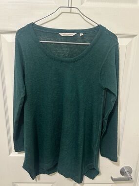 Soft Surroundings XS Green Top.